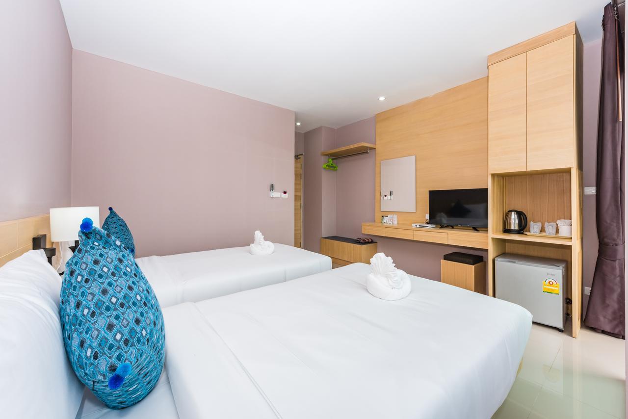 Royal Luxury Hotel Patong Екстер'єр фото