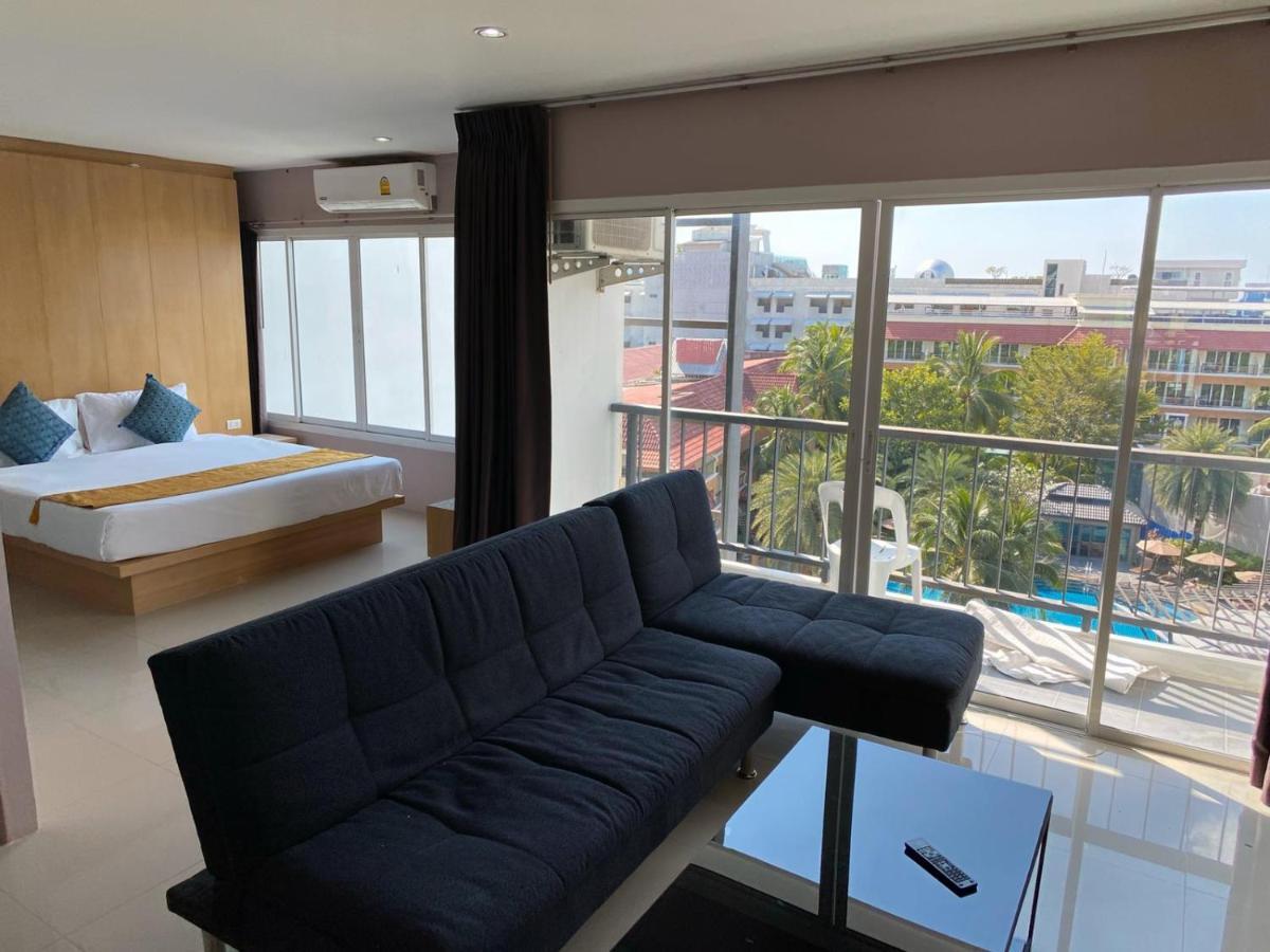 Royal Luxury Hotel Patong Екстер'єр фото